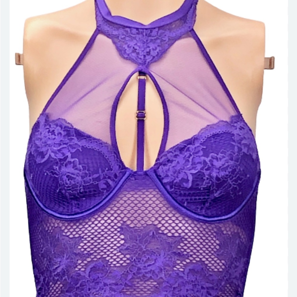 Victoria’s Secret very sexy corset top - Picture 1 of 7